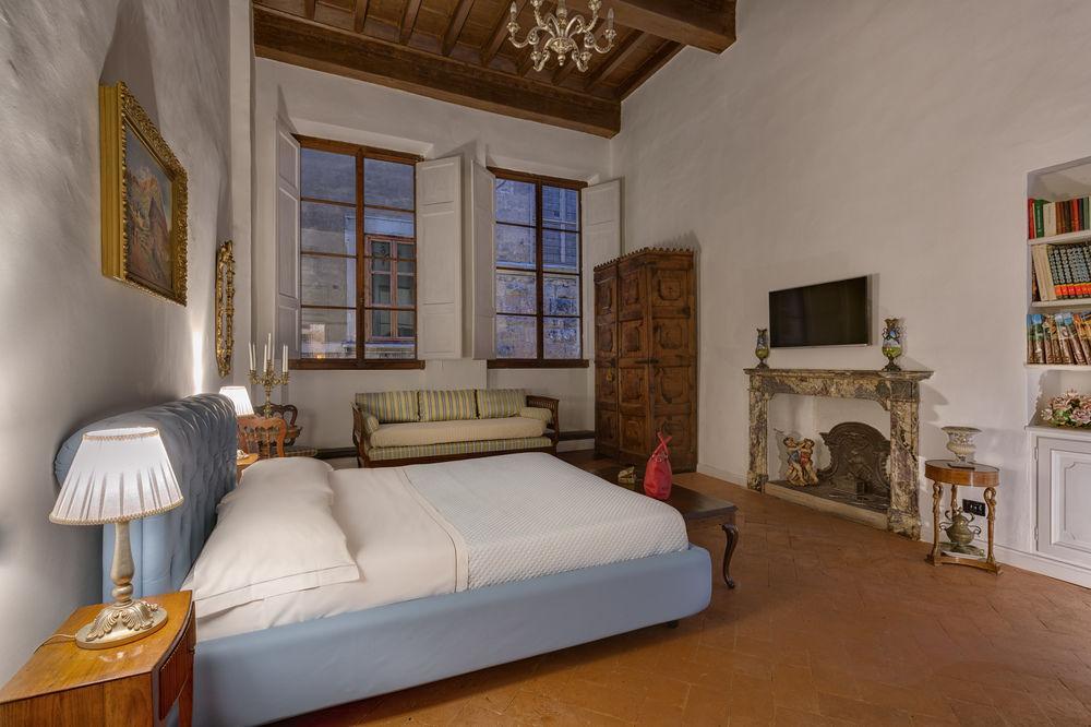 Отель Residenza D'Epoca Borgo Albizi Флоренция Экстерьер фото